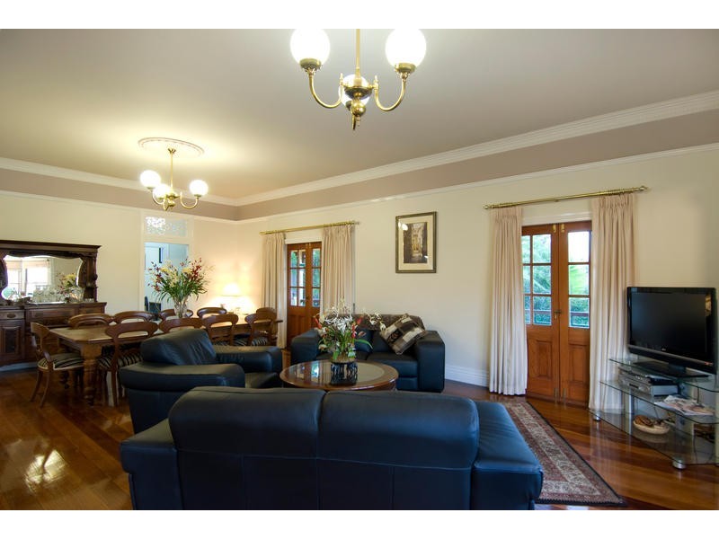 7 Elston Street, Red Hill QLD 4059