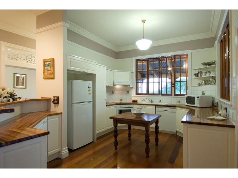 7 Elston Street, Red Hill QLD 4059