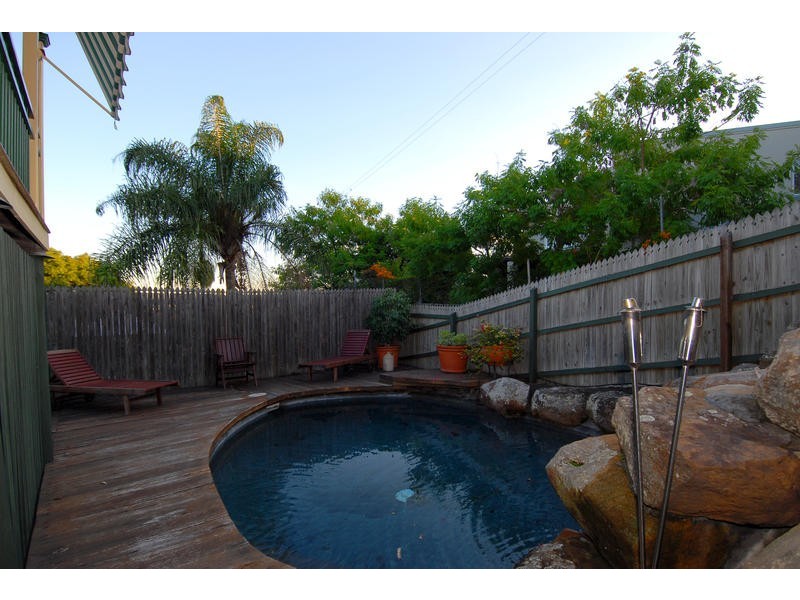 7 Elston Street, Red Hill QLD 4059