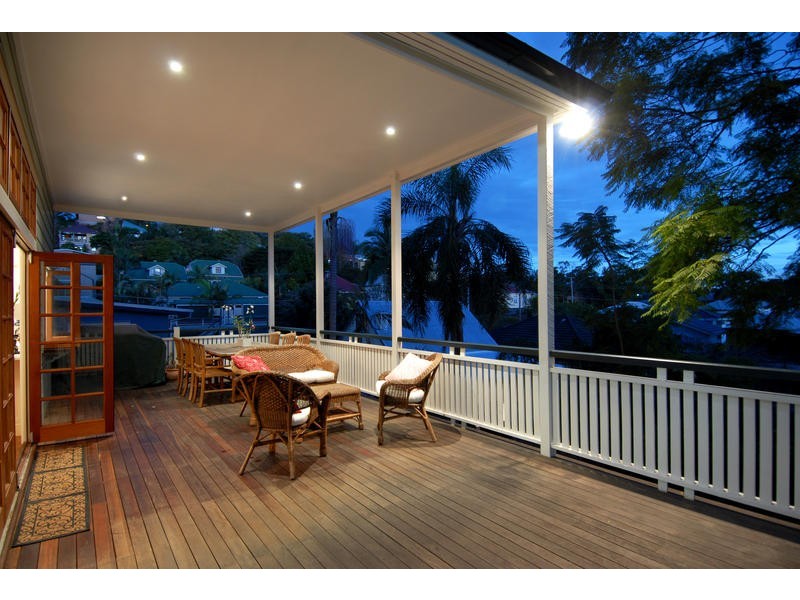 17 O’Connell Place, Red Hill QLD 4059