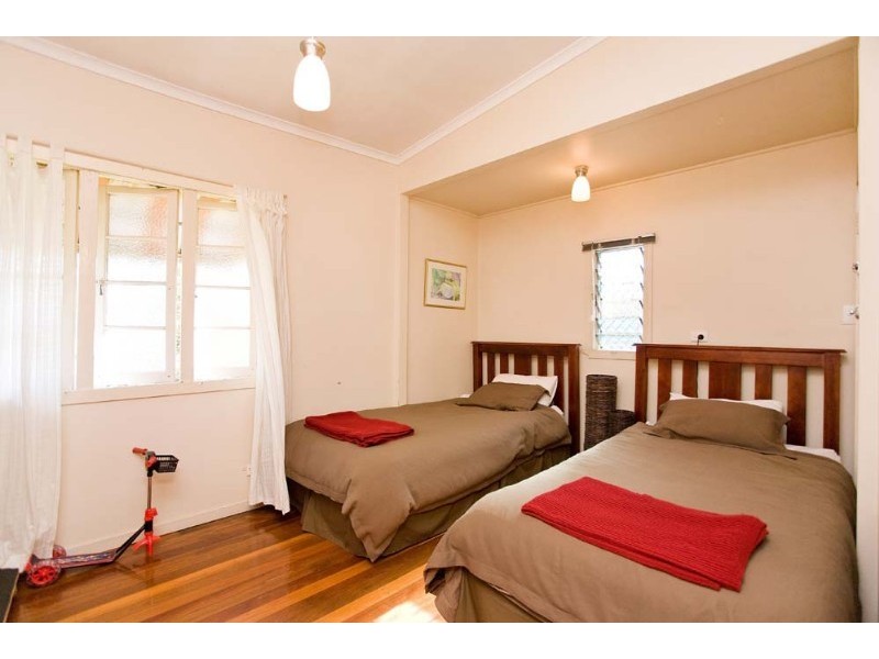 19 Haig Street, Ashgrove QLD 4060