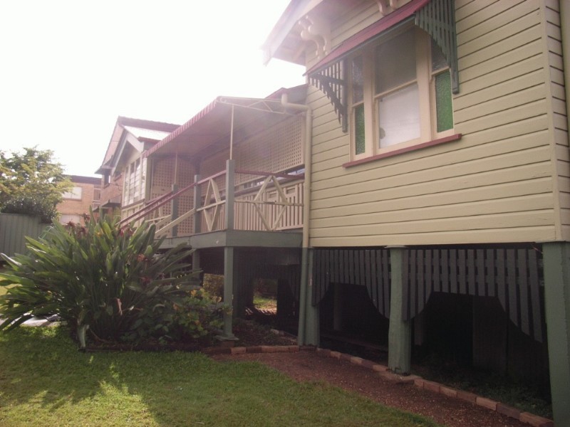 22 Jubilee Terrace, Ashgrove QLD 4060