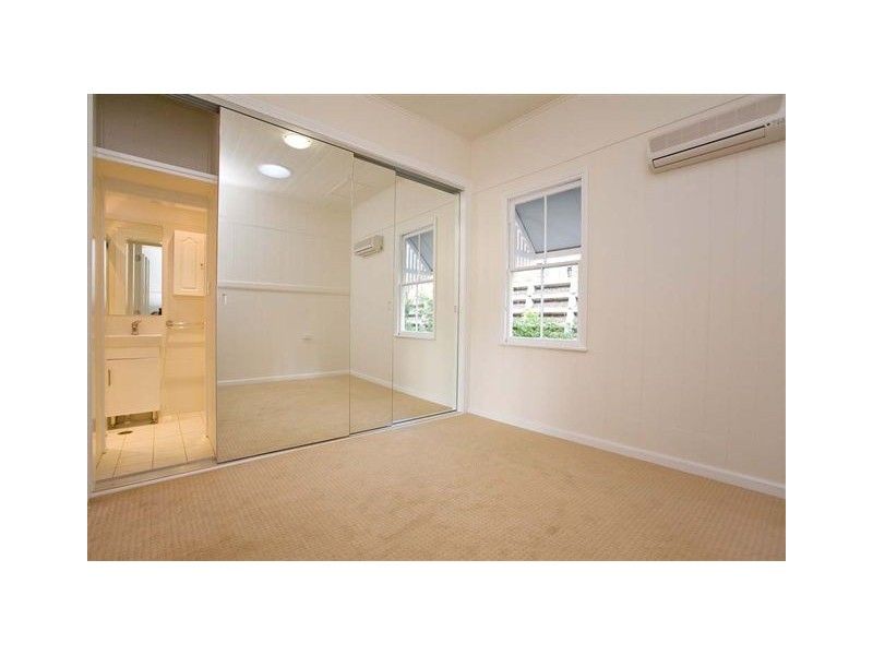 19 Ross Street, Paddington QLD 4064