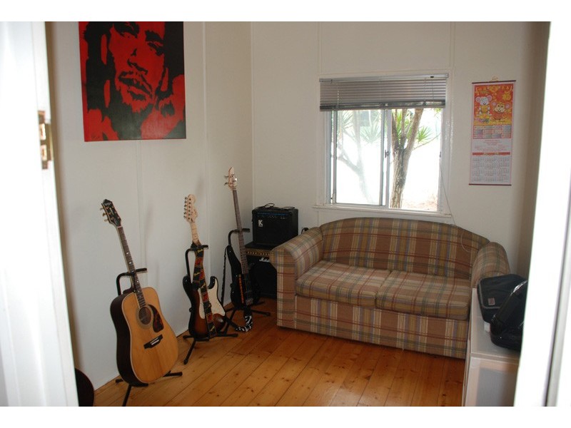 39 Fletcher Parade, Bardon QLD 4065