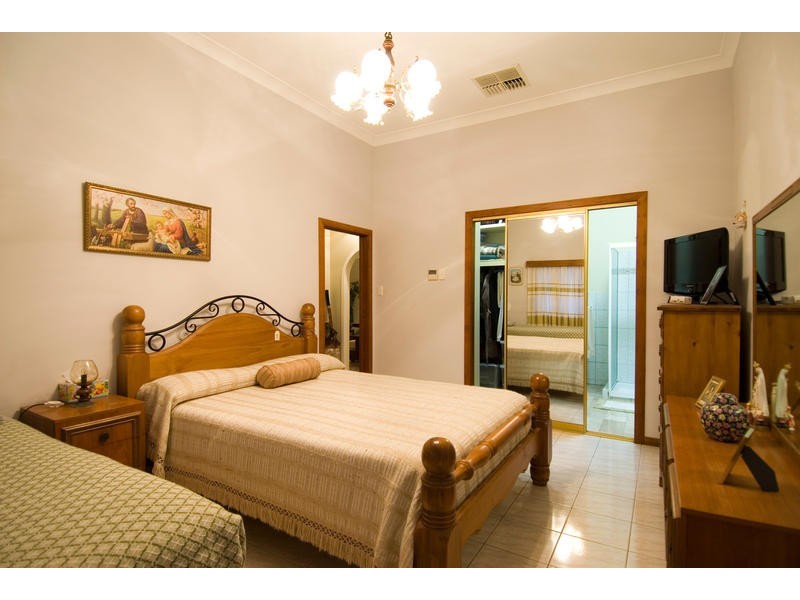 96 Kent Street, New Farm QLD 4005