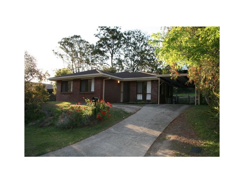 31 Wyndarra Street, Kenmore QLD 4069