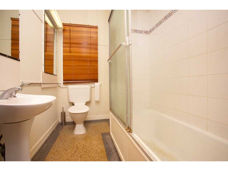 39 Rouen Road, Bardon QLD 4065