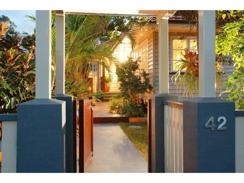 42 Yoku Road, Ashgrove QLD 4060
