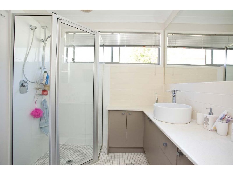 14 Lorimer Terrace, Kelvin Grove QLD 4059