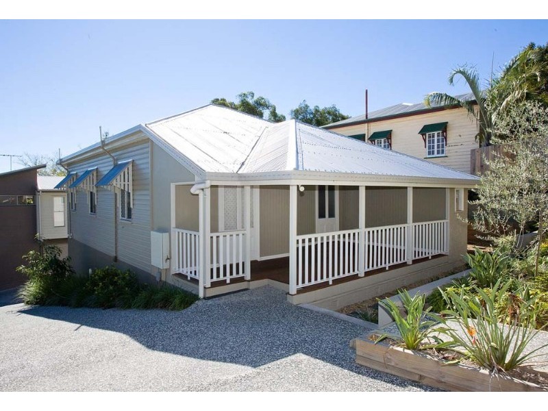 18 Lorimer Terrace, Kelvin Grove QLD 4059