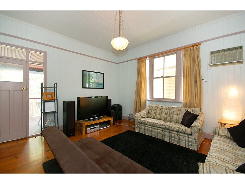 19 Brindle Street, Paddington QLD 4064