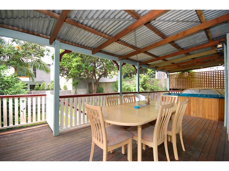 19 Brindle Street, Paddington QLD 4064