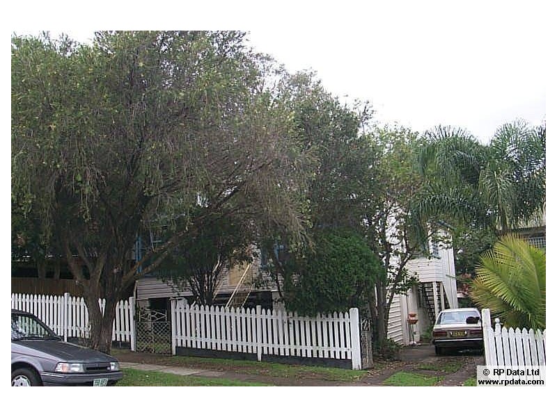 7 Gillingham Street, Woolloongabba QLD 4102