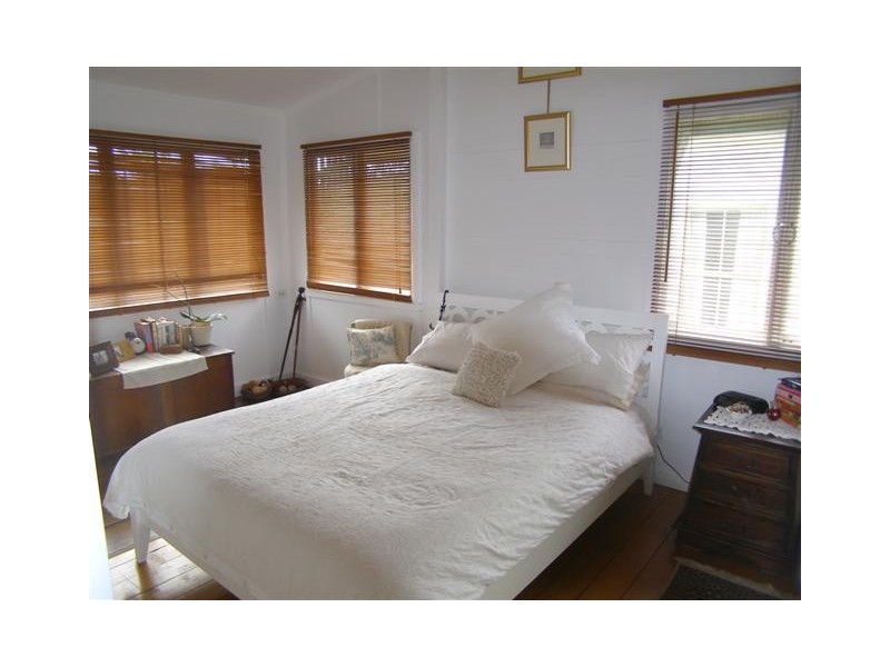 23 Cairns Street, Red Hill QLD 4059