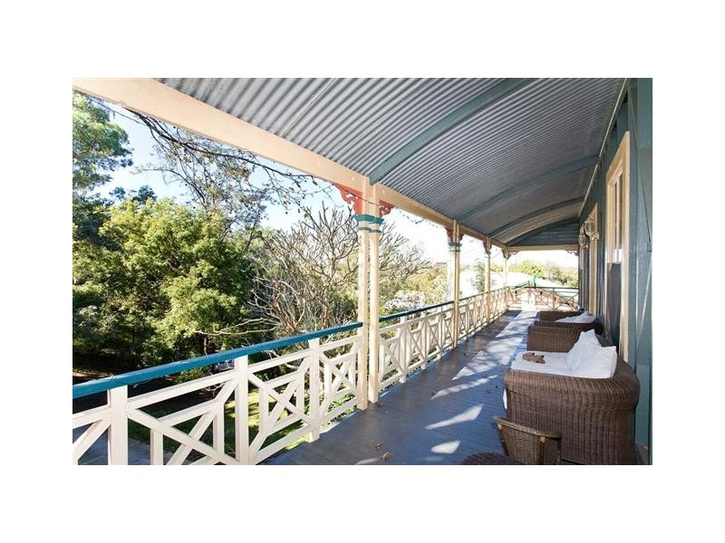 24 Findlay Street, Ashgrove QLD 4060