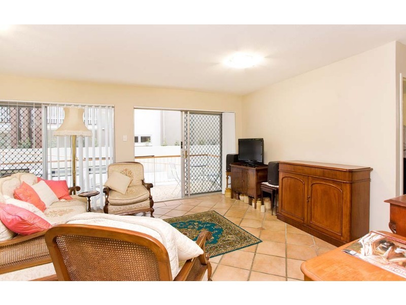 2/6 Grimes Street, Auchenflower QLD 4066