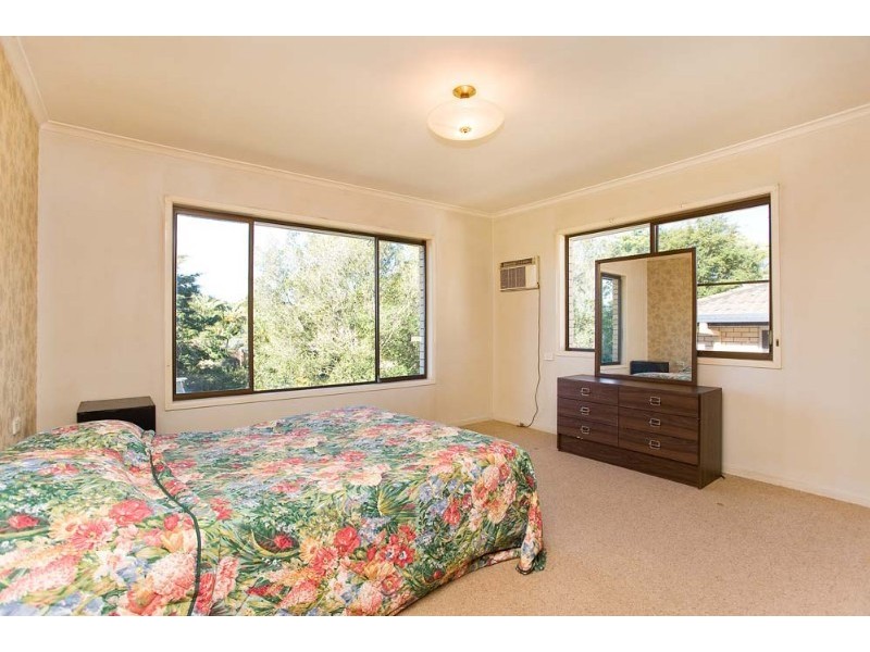 9 Nearco Street, Fig Tree Pocket QLD 4069