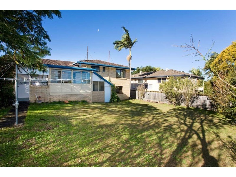 9 Nearco Street, Fig Tree Pocket QLD 4069