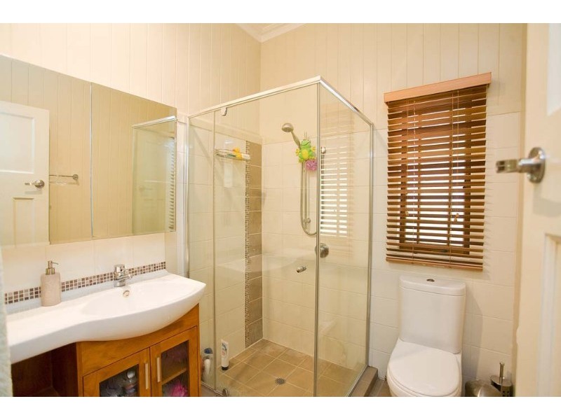 156 Coopers Camp Road, Bardon QLD 4065