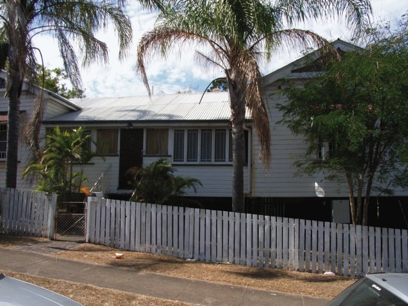 9 Gillingham Street, Woolloongabba QLD 4102