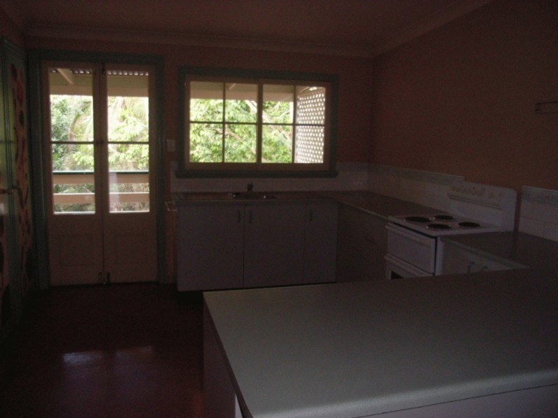 92 Arthur Terrace, Red Hill QLD 4059