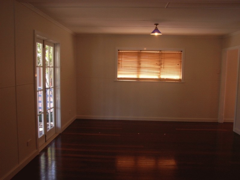 92 Arthur Terrace, Red Hill QLD 4059