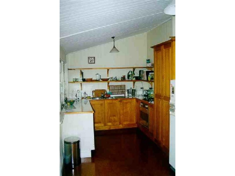 3 Arthur Terrace, Red Hill QLD 4059