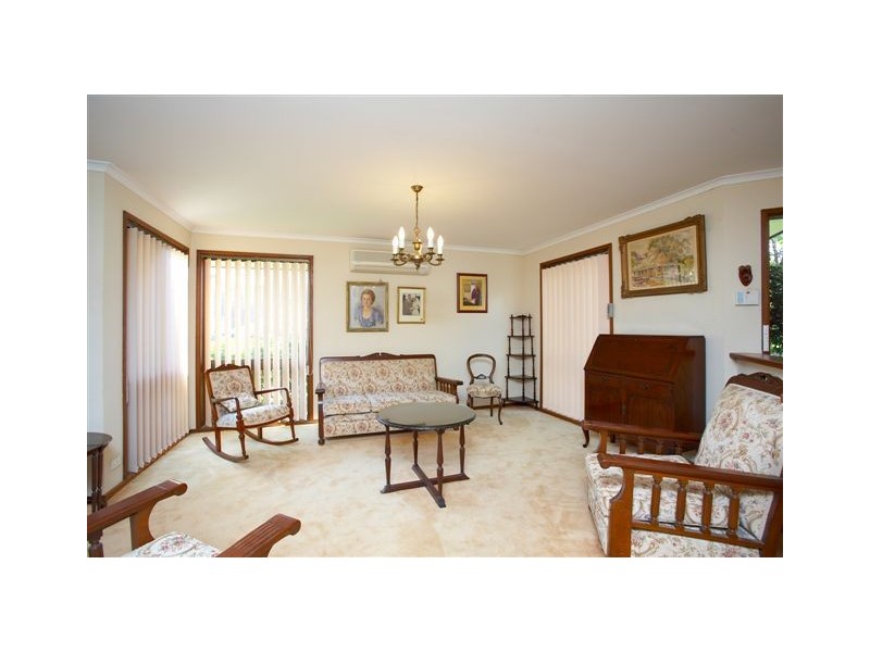 19 Tingward Street, The Gap QLD 4061