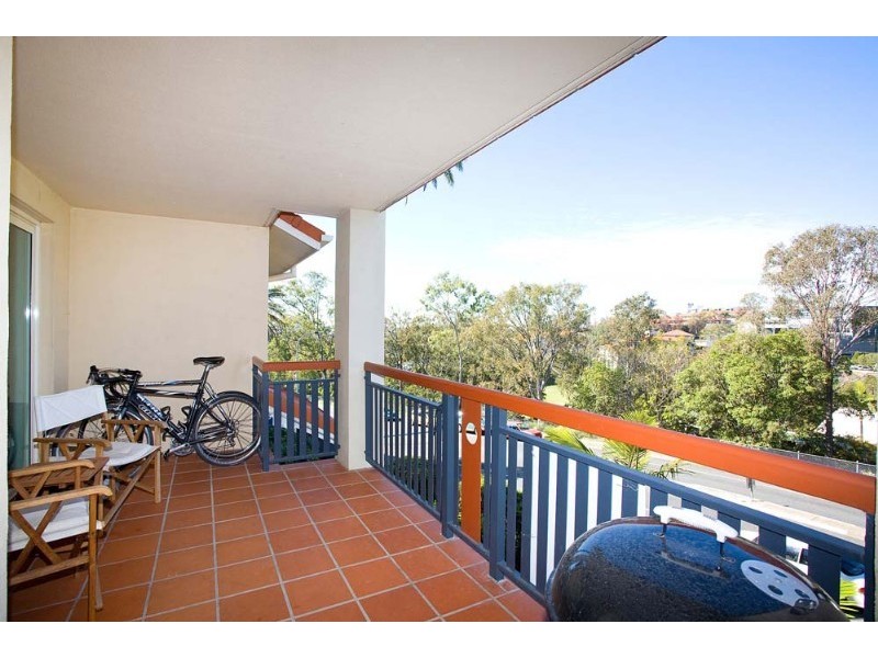 10/88 L’Estrange Terrace, Kelvin Grove QLD 4059