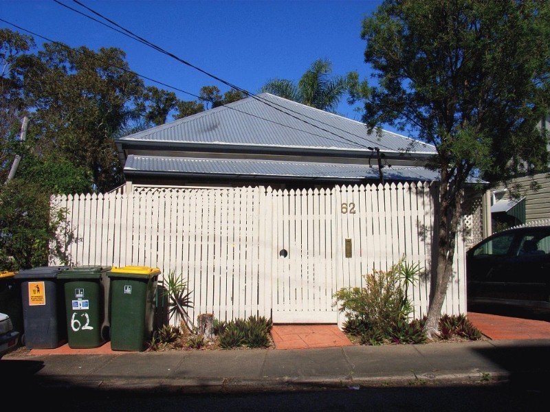 62 Cambridge Street, Red Hill QLD 4059