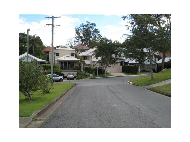 67 Gladstone Street, Indooroopilly QLD 4068