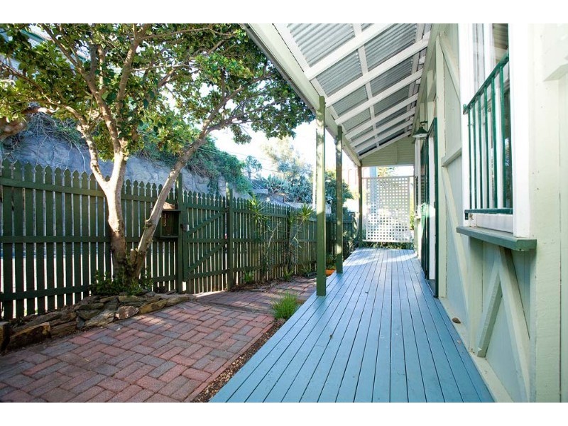 50 Cambridge Street, Red Hill QLD 4059