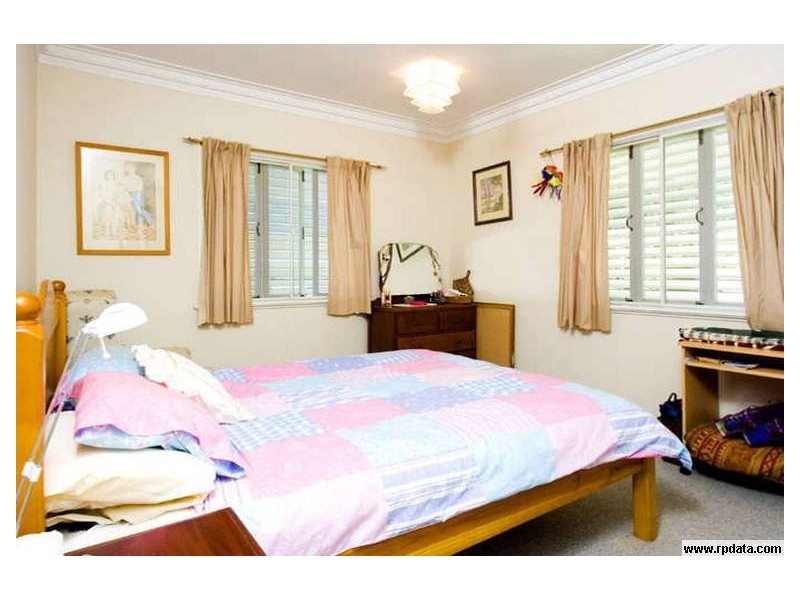 15 Judith Street, Ashgrove QLD 4060