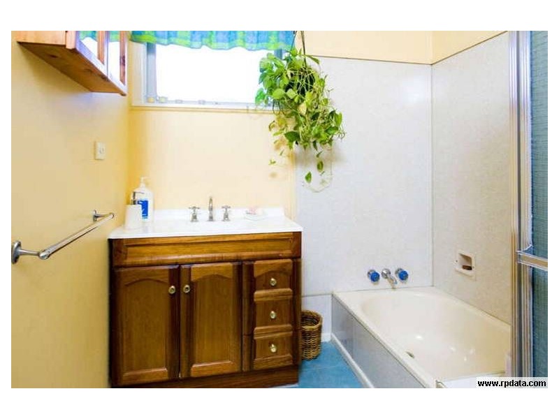 15 Judith Street, Ashgrove QLD 4060