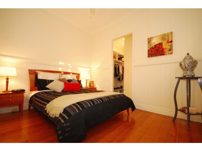 12 Hall Street, Paddington QLD 4064