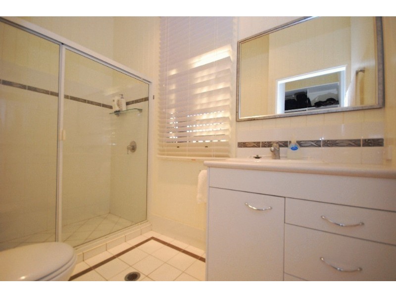 12 Hall Street, Paddington QLD 4064