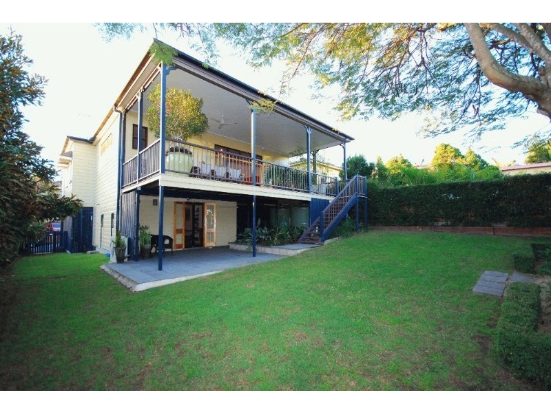 12 Hall Street, Paddington QLD 4064