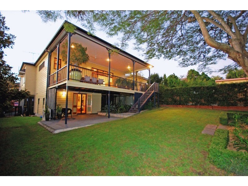 12 Hall Street, Paddington QLD 4064