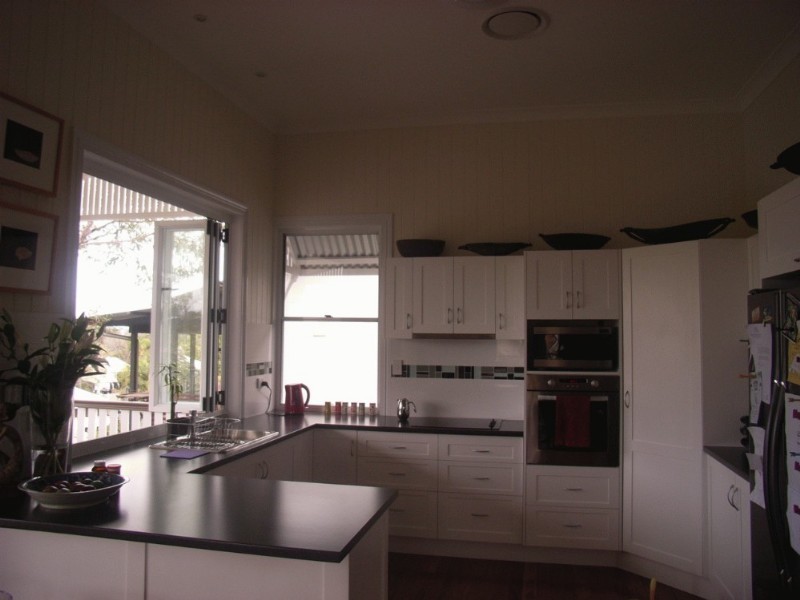 32 Harwood Street, Bardon QLD 4065