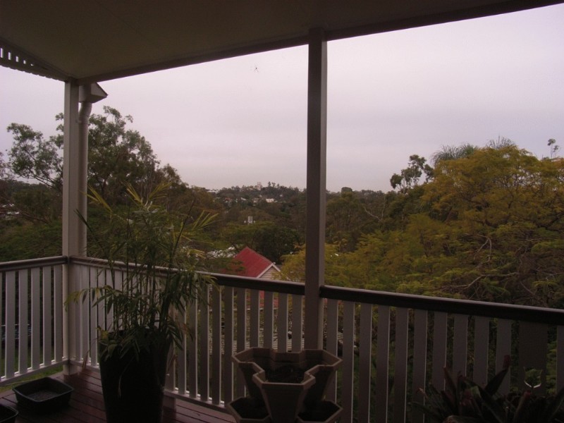 32 Harwood Street, Bardon QLD 4065