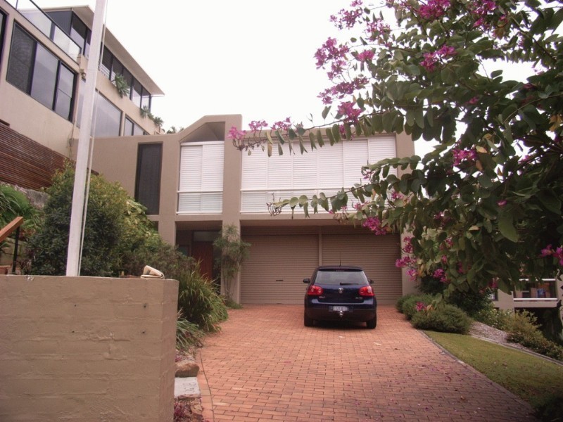 3/6 Golden Orchid Drive, Bardon QLD 4065