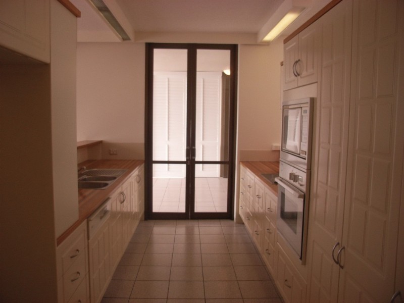 3/6 Golden Orchid Drive, Bardon QLD 4065