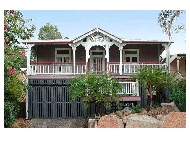 24 Coronation Street, Bardon QLD 4065