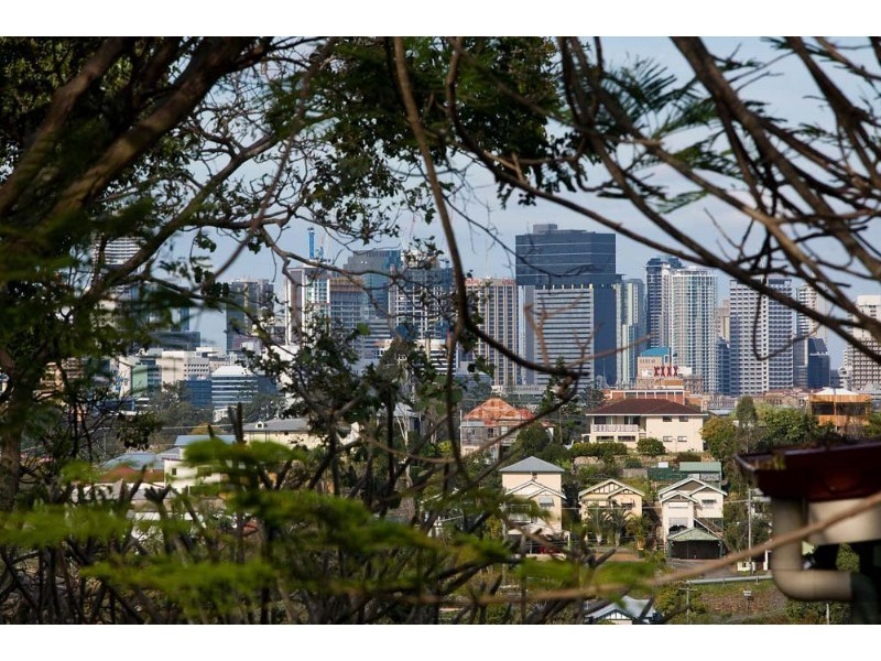 19 Gerler Street, Bardon QLD 4065