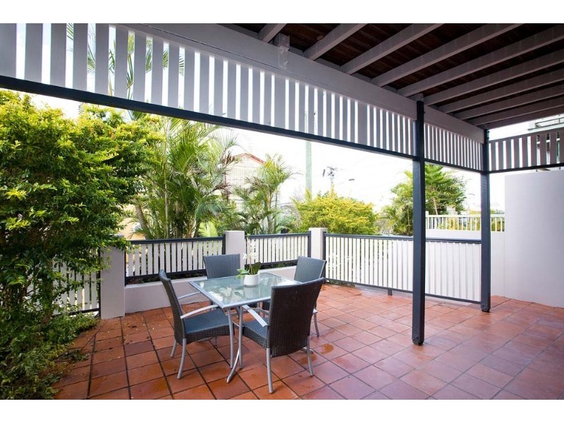 18 Blythe Street, Kelvin Grove QLD 4059