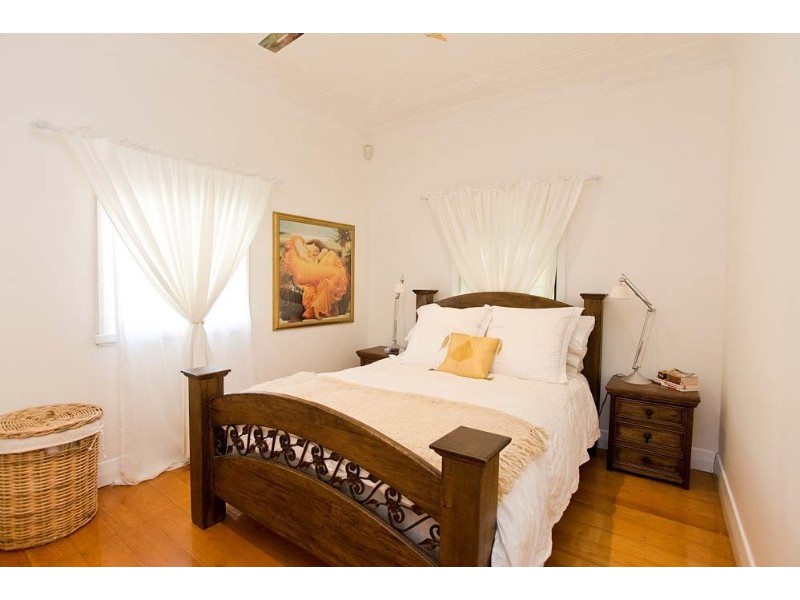 45 Atthow Avenue, Ashgrove QLD 4060