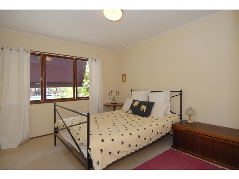 8 Ridgeway Street, The Gap QLD 4061