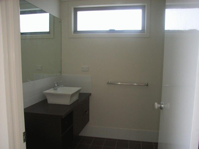 2/12 Gustavson Street, Annerley QLD 4103