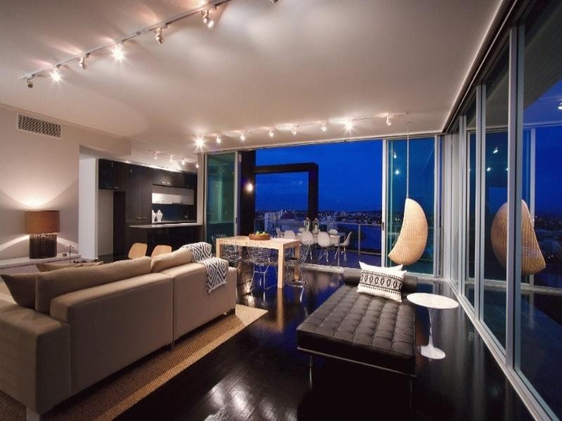 97 Lambert Street, Kangaroo Point QLD 4169