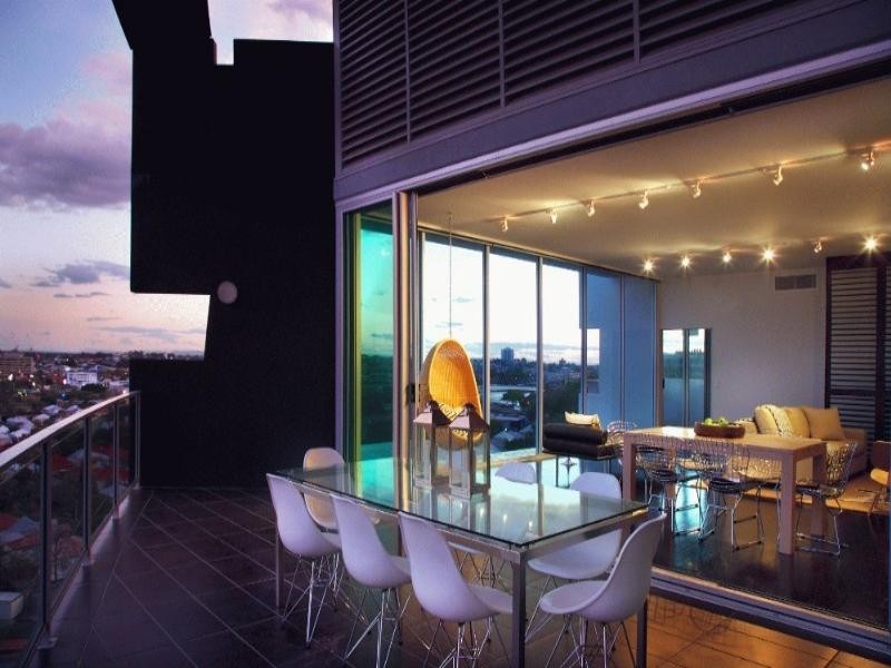 97 Lambert Street, Kangaroo Point QLD 4169